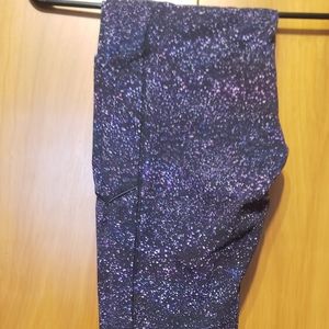 Lululemon Speed Up crops